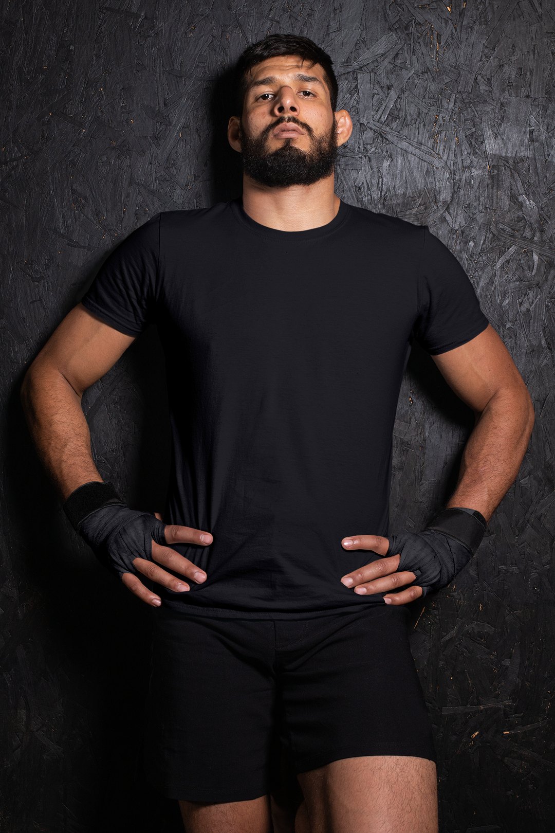 Rocky Side Profile Silhouette boxing t-shirt in black, wrestler shot
