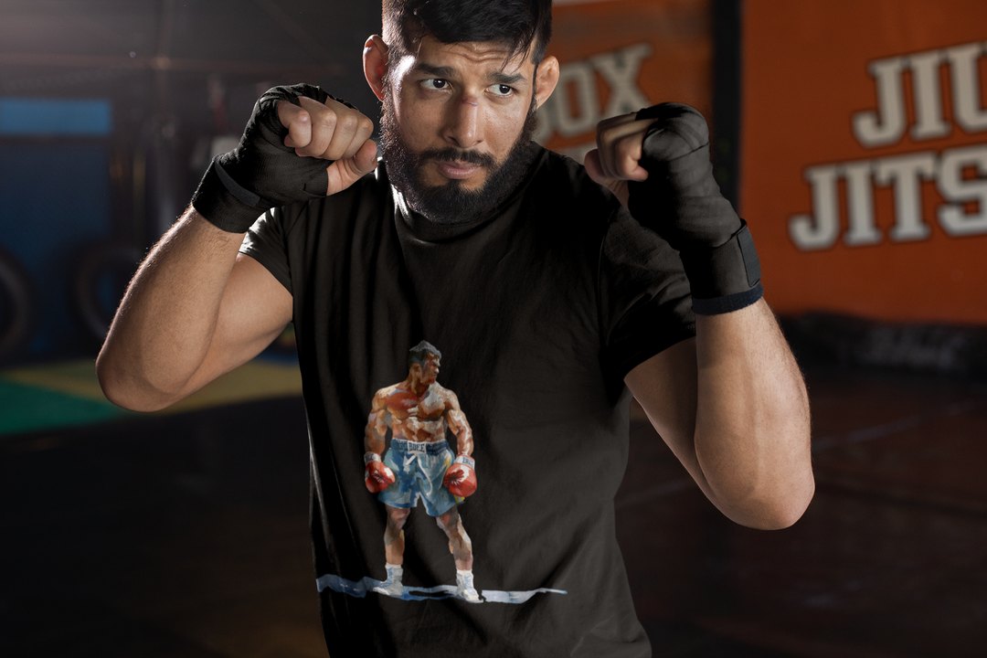 Boxer Blue Shorts Guard Up boxing t-shirt in black, sparring shot