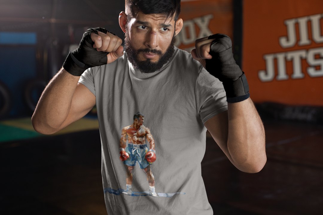 Boxer Blue Shorts Guard Up boxing t-shirt in grey, sparring shot