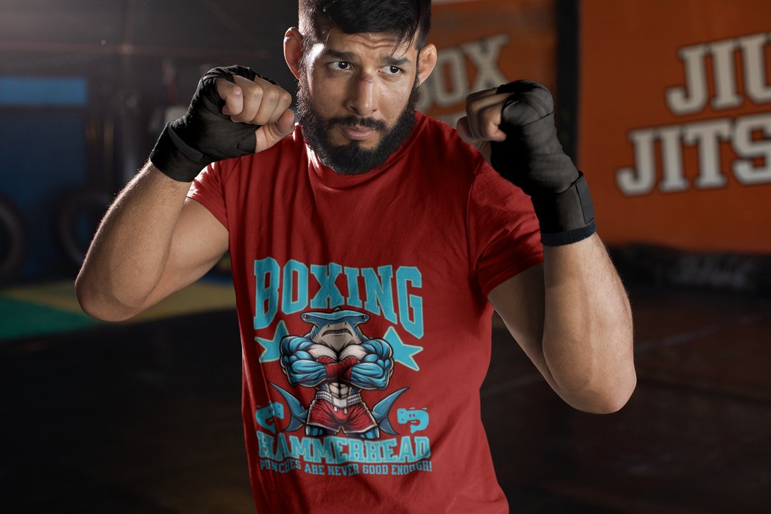 Hammerhead Shark Boxing Fighter boxing t-shirt in red, sparring shot