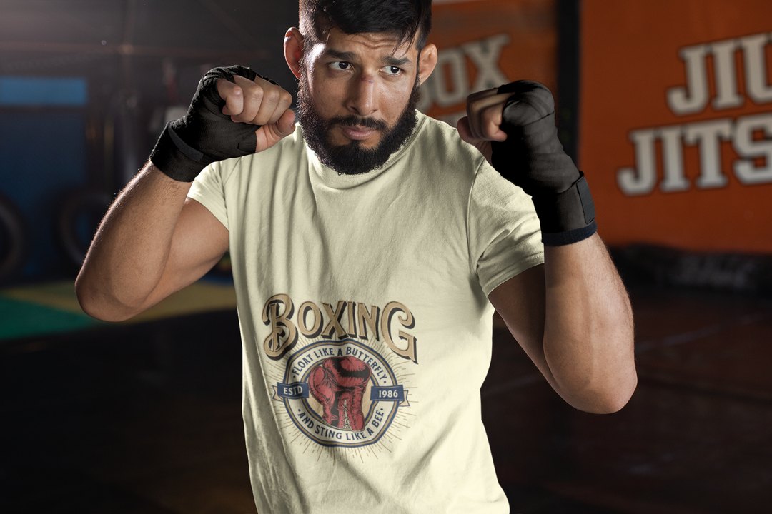 Murphys Boxing Sports boxing t-shirt in cream, sparring shot