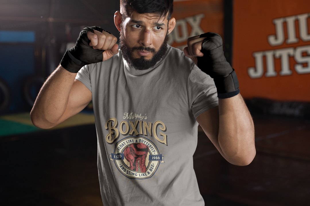 Murphys Boxing Sports boxing t-shirt in grey, sparring shot