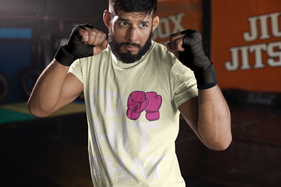 I'd Hit That Magenta boxing t-shirt in cream, sparring shot