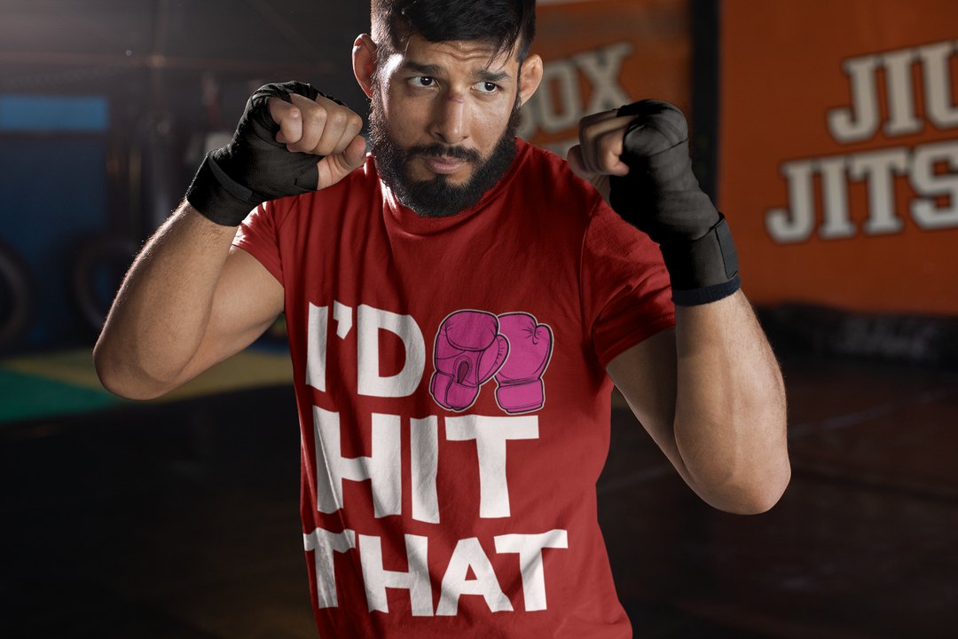I'd Hit That Magenta boxing t-shirt in red, sparring shot