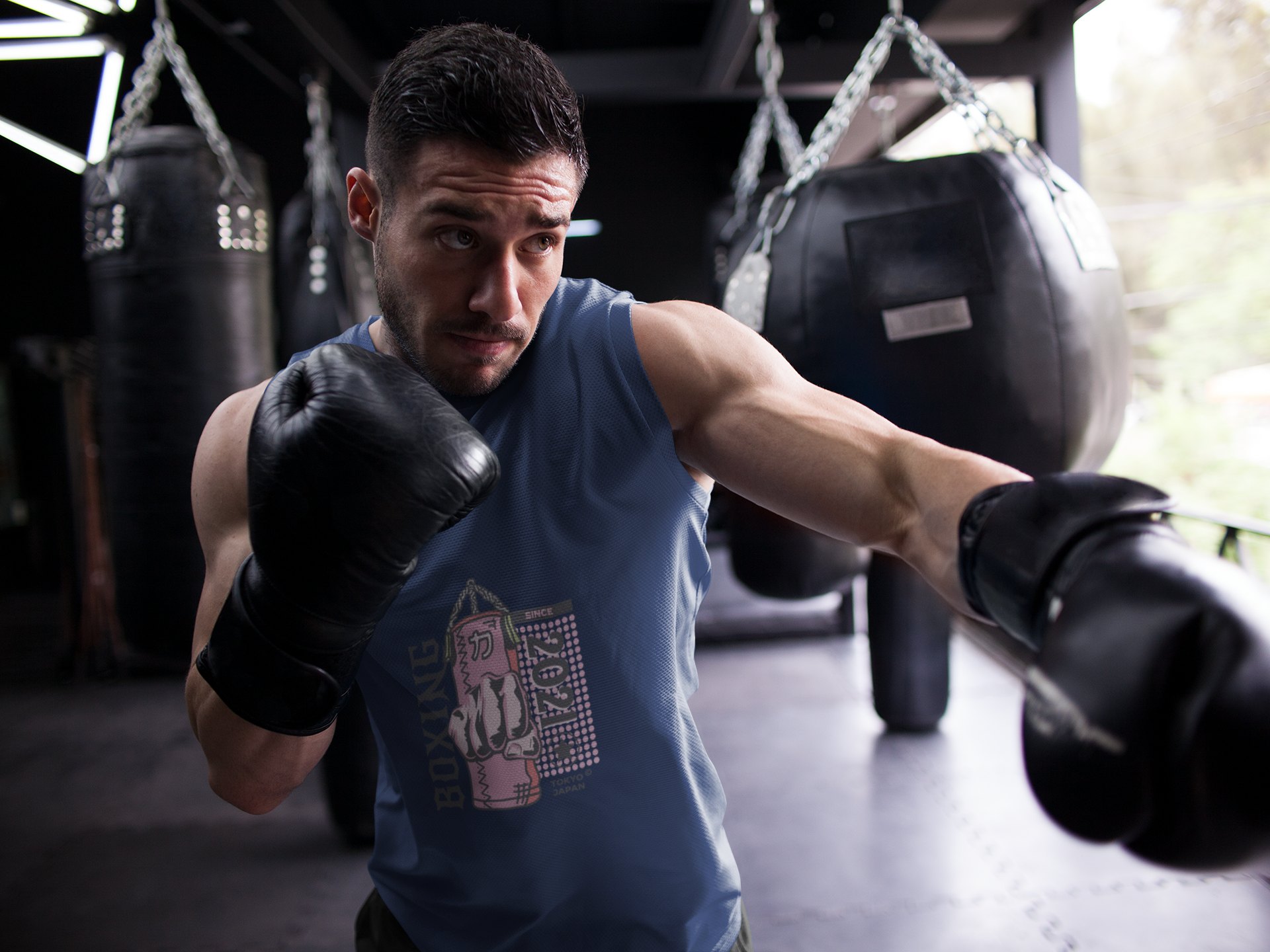 Boxing Fist Punching Bag boxing vest in navy, shadowboxing shot