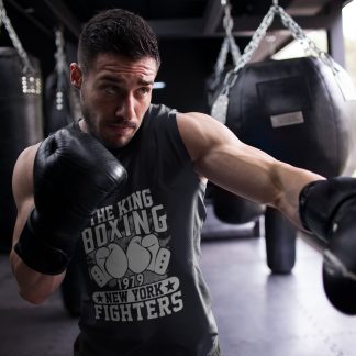 The King Boxing 1979 boxing vest in black, shadowboxing shot